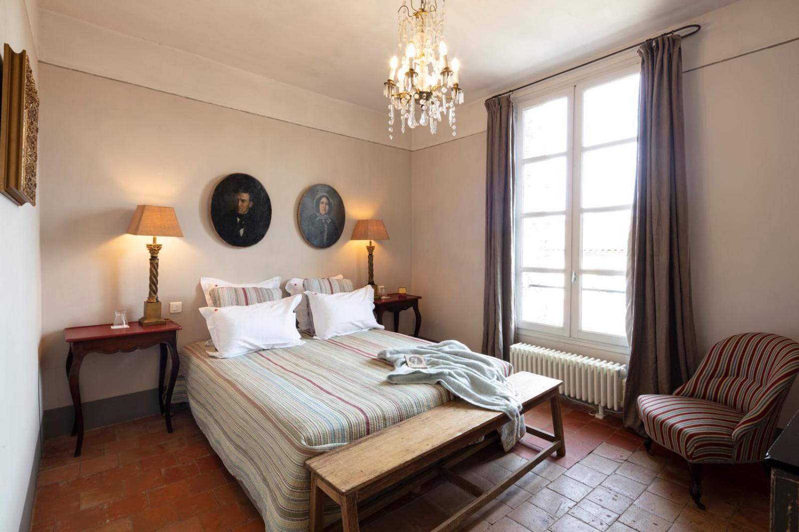 Bed and Breakfast Commanderie De Peyrassol Flassans-sur-Issole Esterno foto